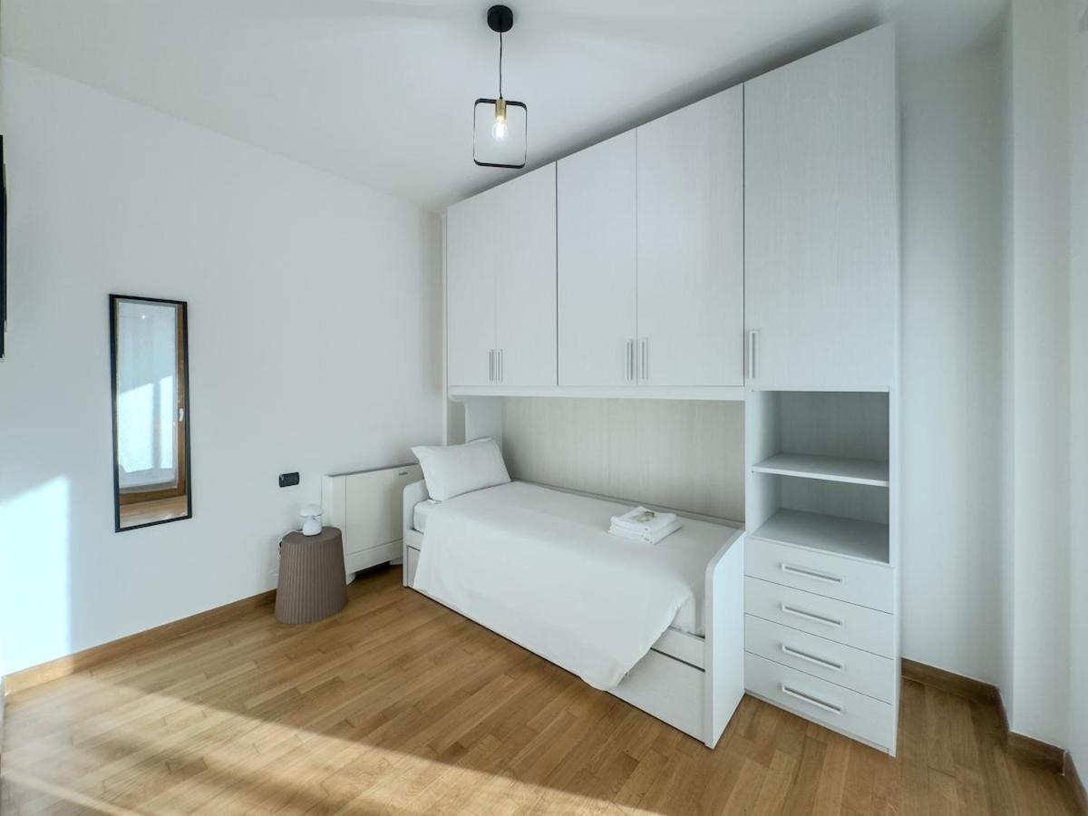 Casa Dominicis * Rome